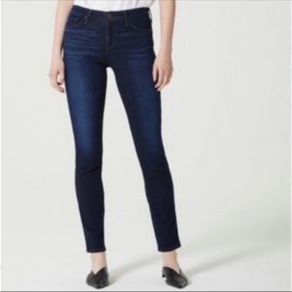 AG Jeans Denim Dark The Stevie Capri Ankle Cropped Stretchy Size 30 - Picture 1 of 13